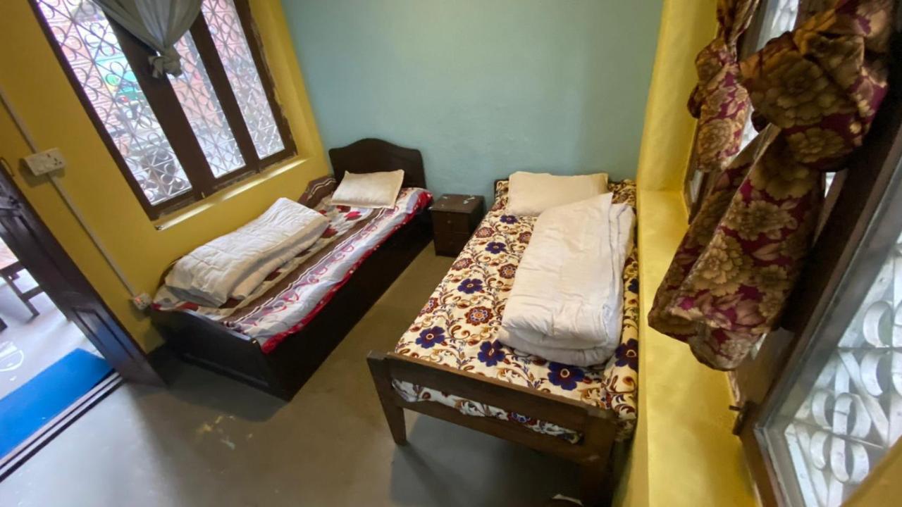 Happy Donkey Hostel Kathmandu Ngoại thất bức ảnh