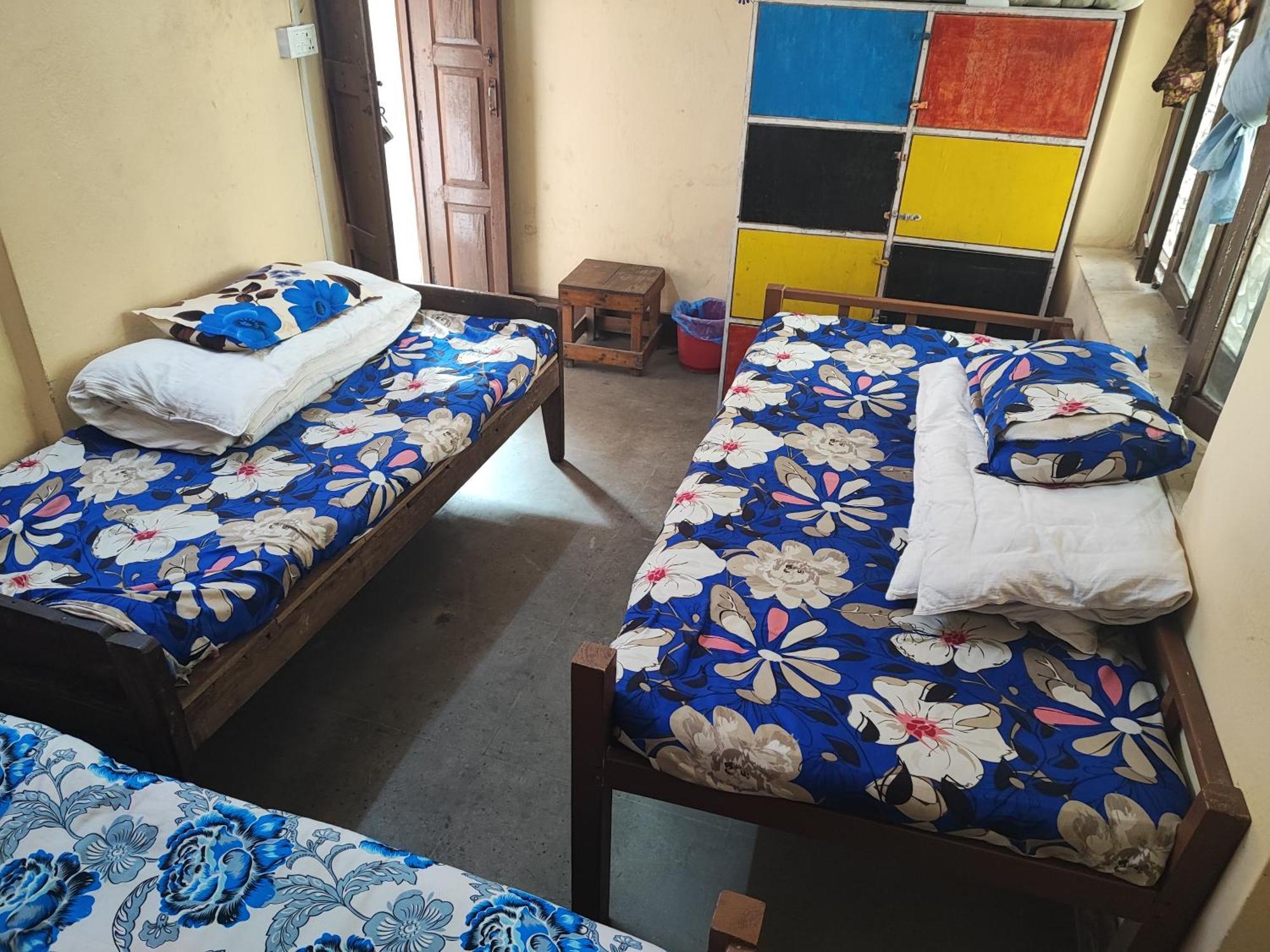 Happy Donkey Hostel Kathmandu Ngoại thất bức ảnh